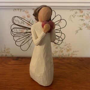 Willow Tree “Angel of the Heart.”